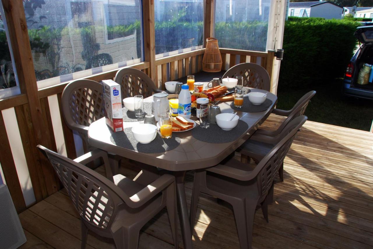 Mobilhome 2Ch Climatise-Terrasse Fermee-4 Velos-Camping 4 Etoiles Les Charmettes Les Mathes Ngoại thất bức ảnh